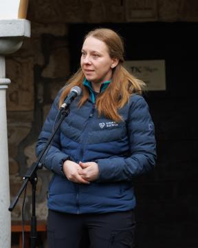 Direktorica TIC-a Maja Uljan pozdravlja pohodnike